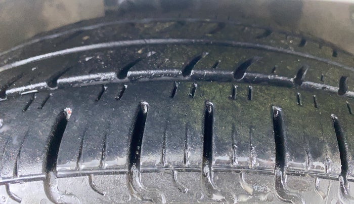 2018 Maruti Celerio VXI CNG D, CNG, Manual, 70,199 km, Right Front Tyre Tread