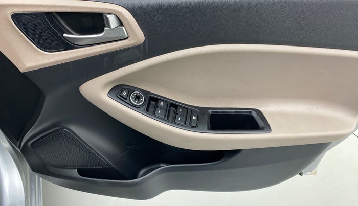 2018 Hyundai Elite i20 ASTA 1.2 (O), Petrol, Manual, 15,752 km, Driver Side Door Panels Control