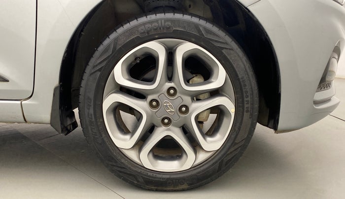 2018 Hyundai Elite i20 ASTA 1.2 (O), Petrol, Manual, 15,752 km, Right Front Wheel
