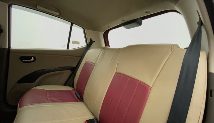 2016 Hyundai i10 SPORTZ 1.1 IRDE2, Petrol, Manual, 39,033 km, Right Side Rear Door Cabin