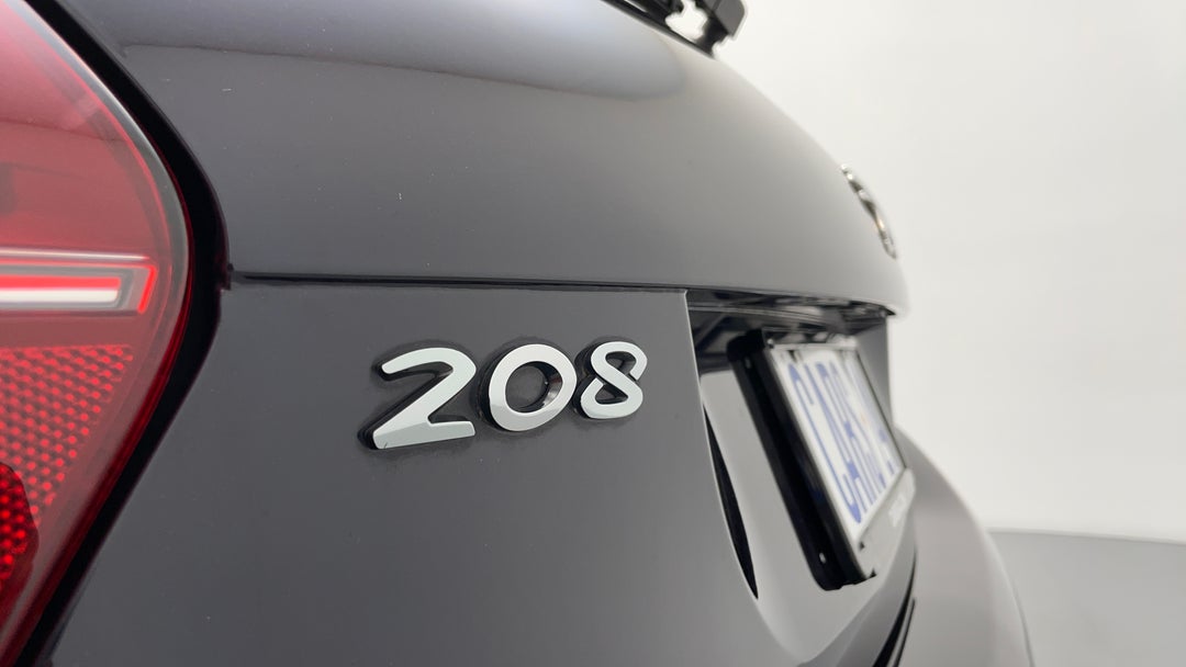 Badge (Boot Left Side)