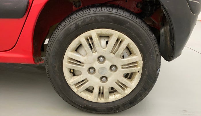 2010 Hyundai Santro Xing GL, Petrol, Manual, 42,600 km, Left Rear Wheel