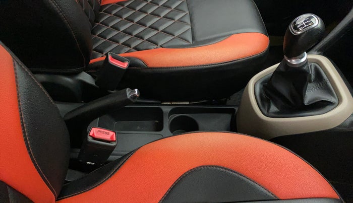 2019 Hyundai Grand i10 SPORTZ 1.2 KAPPA VTVT, Petrol, Manual, 90,811 km, Gear Lever