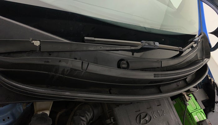 2019 Hyundai Grand i10 SPORTZ 1.2 KAPPA VTVT, Petrol, Manual, 90,811 km, Front windshield - Noise From Wiper System
