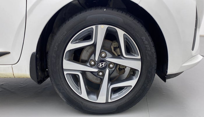 2021 Hyundai AURA SX+ AT 1.2CRDI, Diesel, Automatic, 30,600 km, Right Front Wheel