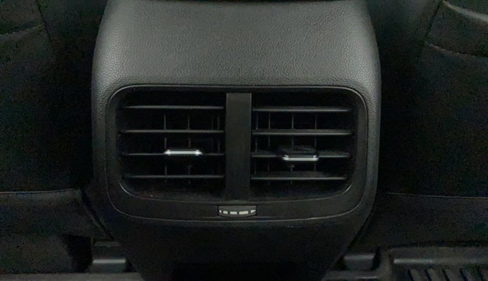 2019 MG HECTOR SMART HYBRID 1.5 PETROL, Petrol, Manual, 61,766 km, Rear AC Vents
