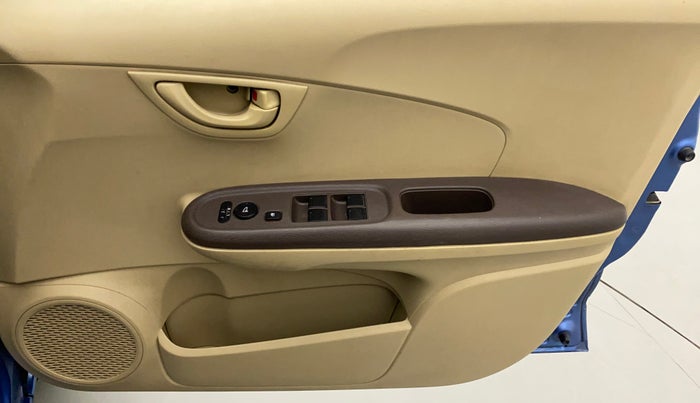 2014 Honda Amaze 1.2L I-VTEC S, Petrol, Manual, 40,366 km, Driver Side Door Panels Control