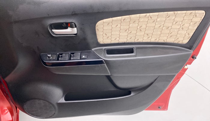 2017 Maruti Wagon R 1.0 VXI OPT, Petrol, Manual, 42,369 km, Driver Side Door Panels Control