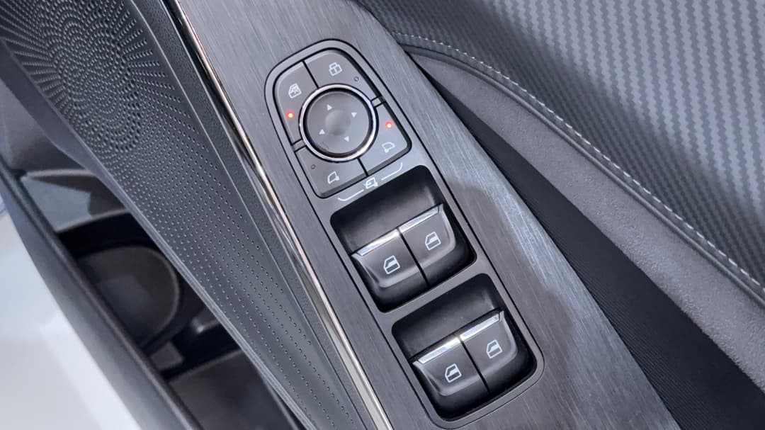 2022 GWM Haval H6gt Lux (2WD), Automatic, 33101 km, Drivers Side Door Panel Controls