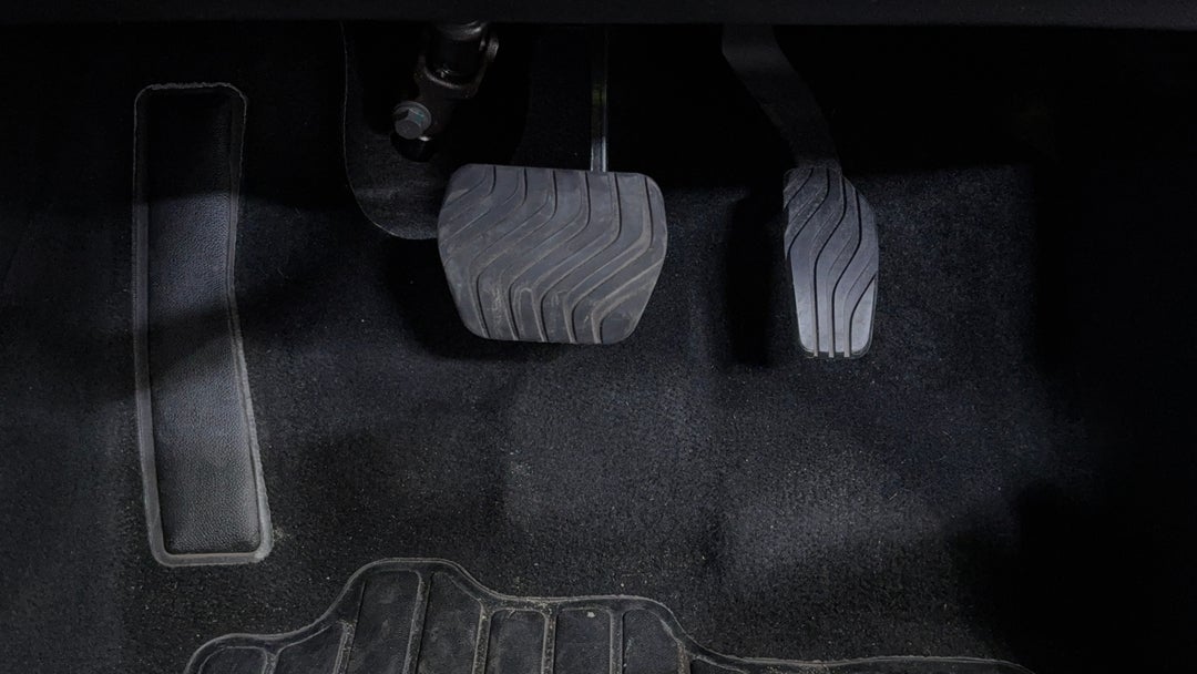 Pedals and Footmat