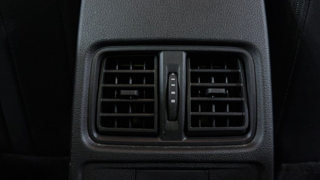 Rear A/C Vent