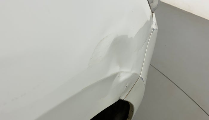 2016 Tata Tiago XE PETROL, Petrol, Manual, 1,01,386 km, Right fender - Slightly dented