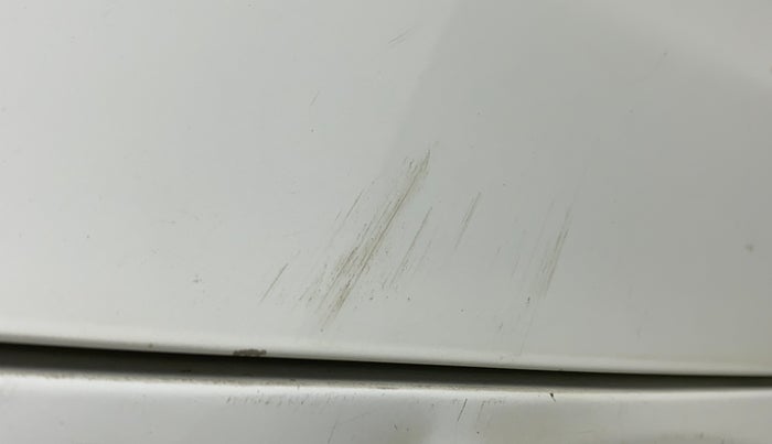 2016 Tata Tiago XE PETROL, Petrol, Manual, 1,01,386 km, Right rear door - Minor scratches