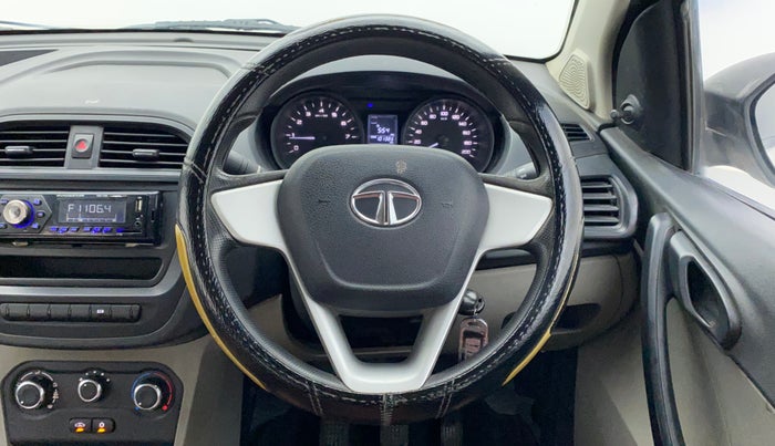 2016 Tata Tiago XE PETROL, Petrol, Manual, 1,01,386 km, Steering Wheel Close Up
