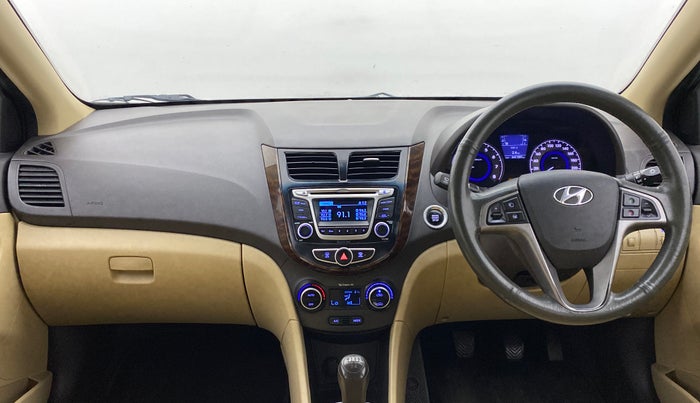 2015 Hyundai Verna FLUIDIC 1.6 VTVT S (O)  MT, Petrol, Manual, 44,189 km, Dashboard