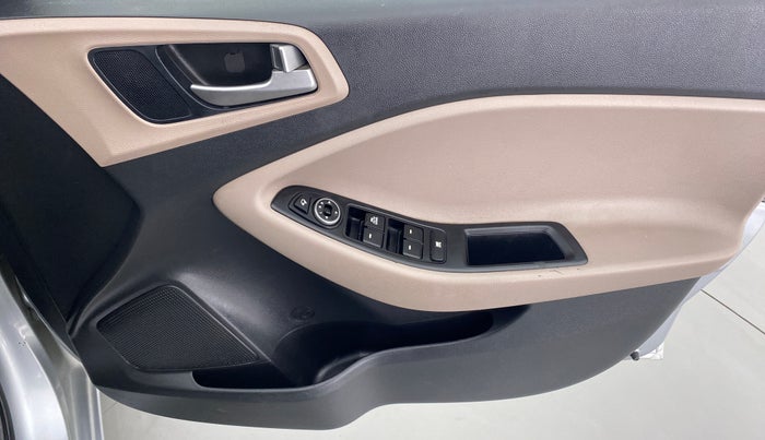 2019 Hyundai Elite i20 1.2 SPORTS PLUS VTVT, Petrol, Manual, 58,475 km, Driver Side Door Panels Control