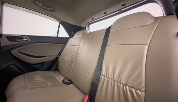 2019 Hyundai Elite i20 1.2 SPORTS PLUS VTVT, Petrol, Manual, 58,475 km, Right Side Rear Door Cabin