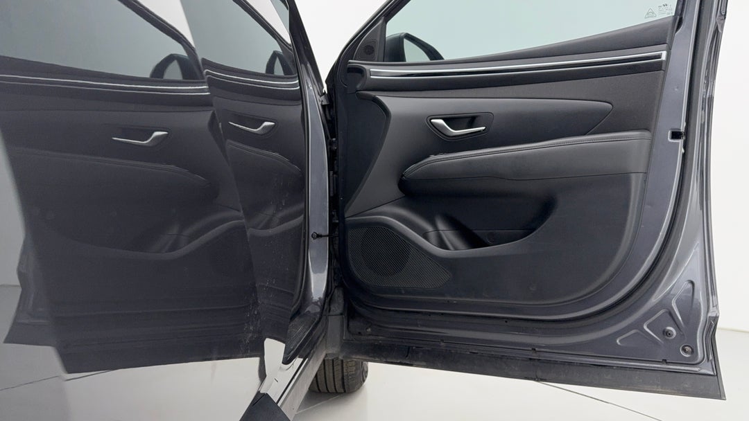 2021 Hyundai Tucson (FWD), Automatic, 68988 km, Speaker View