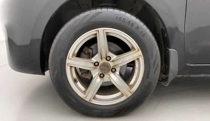 2013 Renault Pulse RXL DIESEL, Diesel, Manual, 90,984 km, Left Front Wheel