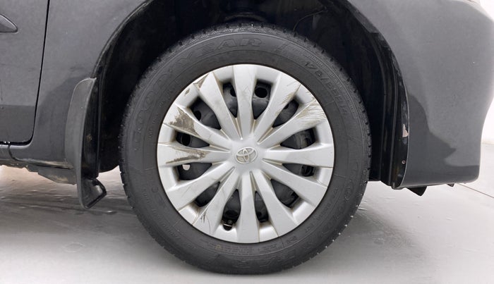 2012 Toyota Etios GD, Diesel, Manual, 60,269 km, Right Front Wheel
