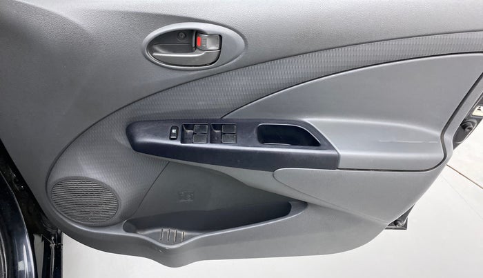 2012 Toyota Etios GD, Diesel, Manual, 60,269 km, Driver Side Door Panels Control