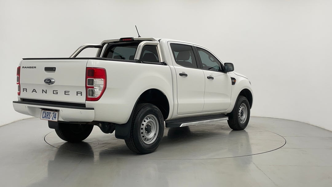 Right Back Diagonal (45- Degree) View