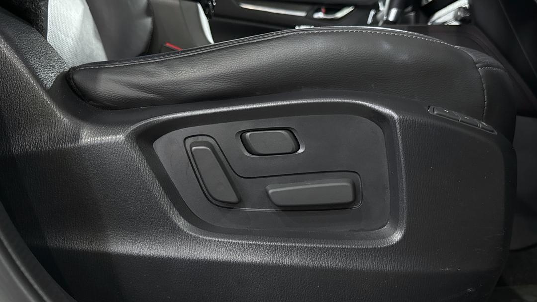 2022 Mazda CX-8 Gt (FWD), Automatic, 32919 km, Drivers Side Adjustment Panel