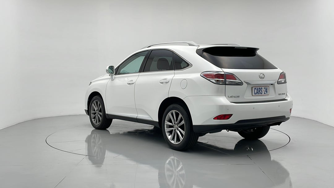 Left Back Diagonal (45- Degree) View