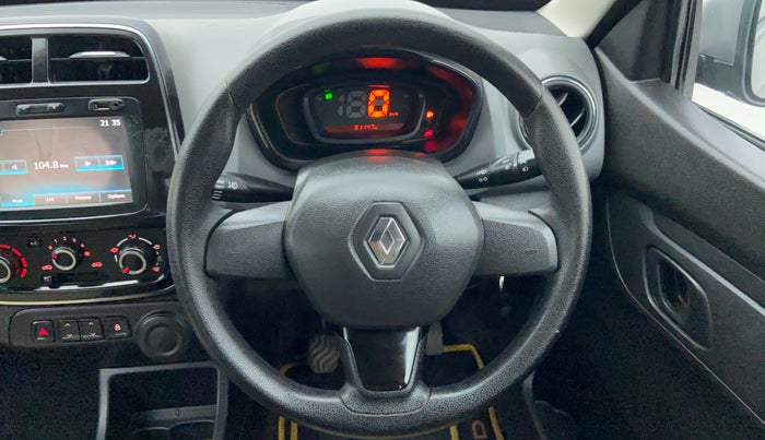 2017 Renault Kwid 1.0 RXT, Petrol, Manual, 31,147 km, Steering Wheel Close-up