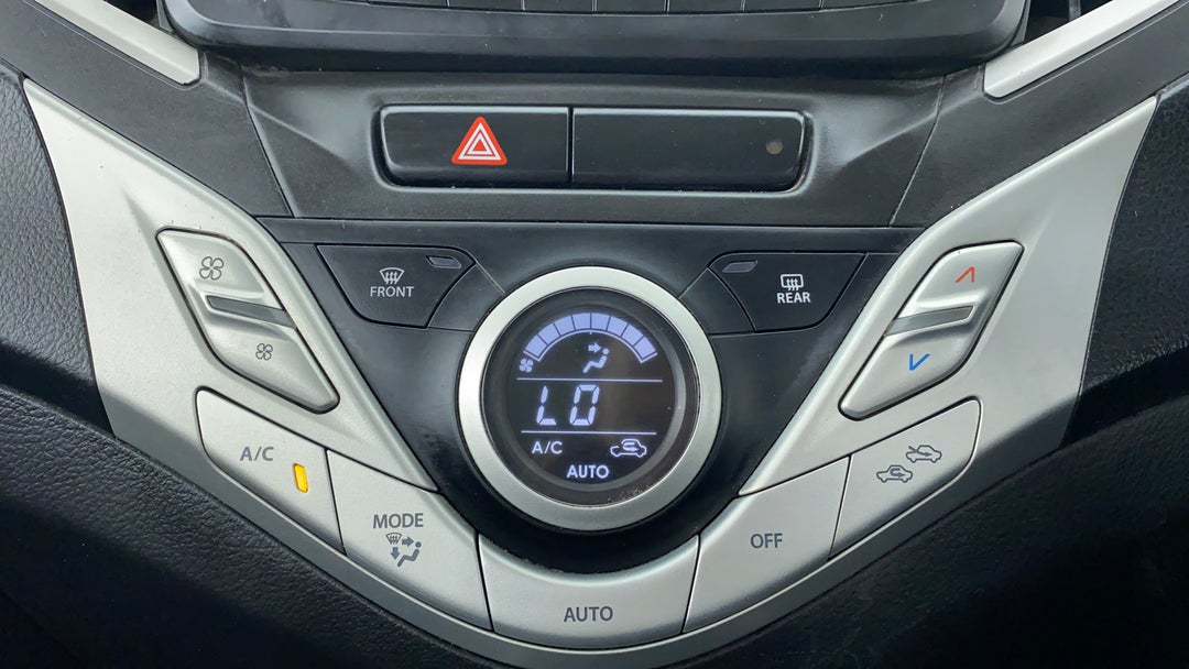 Automatic Climate Control 