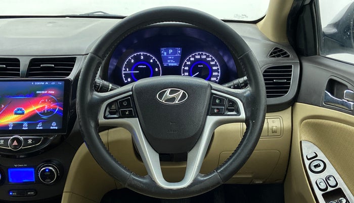 2014 Hyundai Verna FLUIDIC 1.6 CRDI SX OPT AT, Diesel, Automatic, 99,781 km, Steering Wheel Close Up