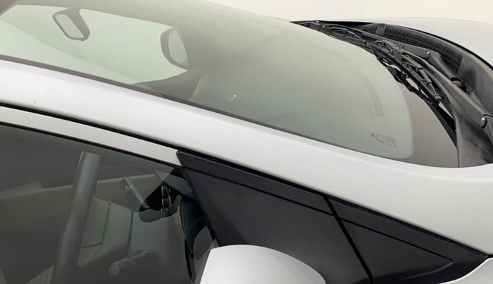 2018 Hyundai Grand i10 SPORTZ AT 1.2 KAPPA VTVT, Petrol, Automatic, 69,246 km, Right A pillar - Minor scratches