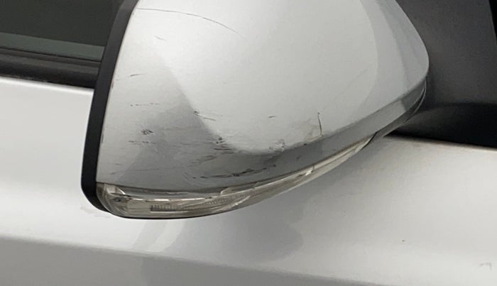 2018 Hyundai Grand i10 SPORTZ AT 1.2 KAPPA VTVT, Petrol, Automatic, 69,246 km, Right rear-view mirror - Indicator light has minor damage
