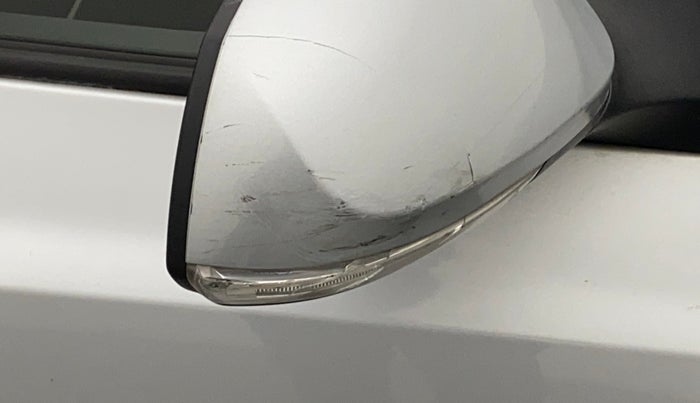 2018 Hyundai Grand i10 SPORTZ AT 1.2 KAPPA VTVT, Petrol, Automatic, 69,246 km, Right rear-view mirror - Minor scratches