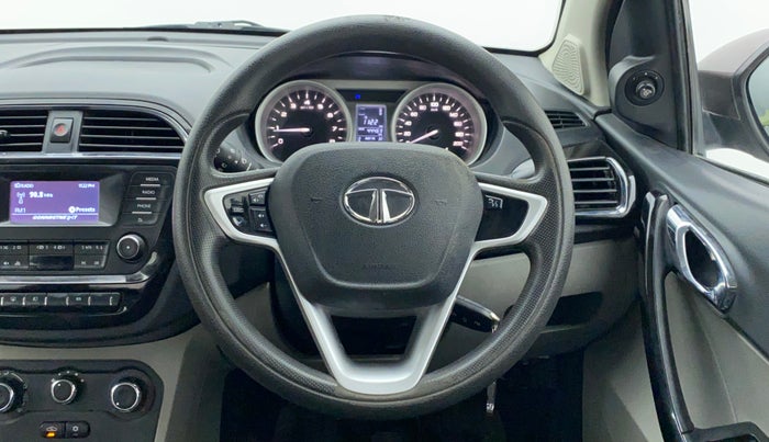 2017 Tata Tiago XZ 1.2 REVOTRON, Petrol, Manual, 44,570 km, Steering Wheel Close Up