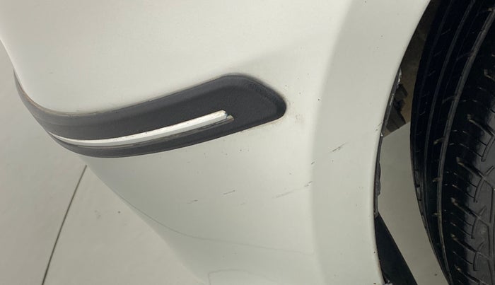 2014 Maruti Swift ZDI, Diesel, Manual, 43,700 km, Rear bumper - Minor scratches