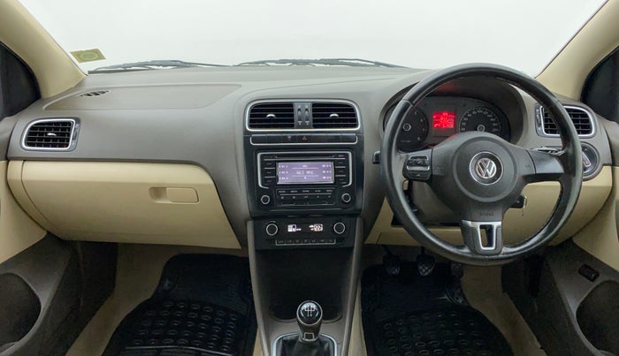 2014 Volkswagen Vento HIGHLINE PETROL, Petrol, Manual, 41,877 km, Dashboard