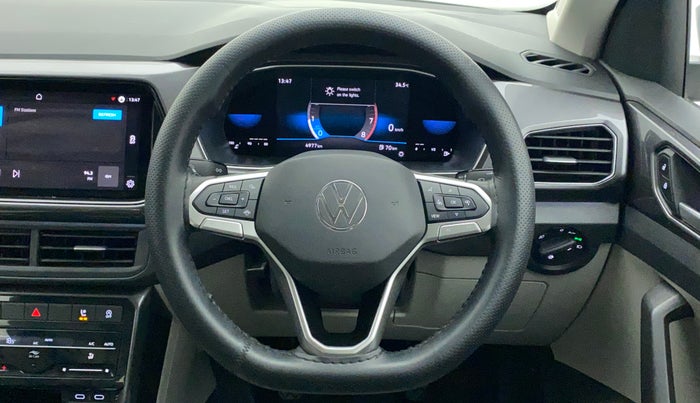 2022 Volkswagen TAIGUN TOPLINE 1.0 TSI MT, Petrol, Manual, 5,259 km, Steering Wheel Close Up