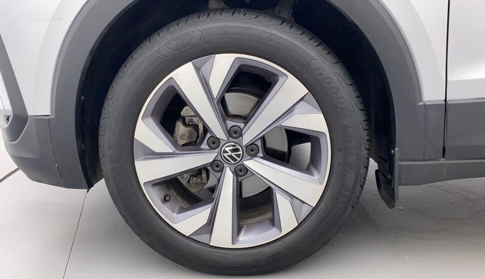 2022 Volkswagen TAIGUN TOPLINE 1.0 TSI MT, Petrol, Manual, 5,259 km, Left Front Wheel