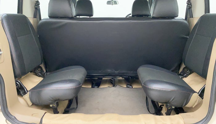2017 Mahindra TUV300 T8, Diesel, Manual, 57,542 km, Third Seat Row ( optional )