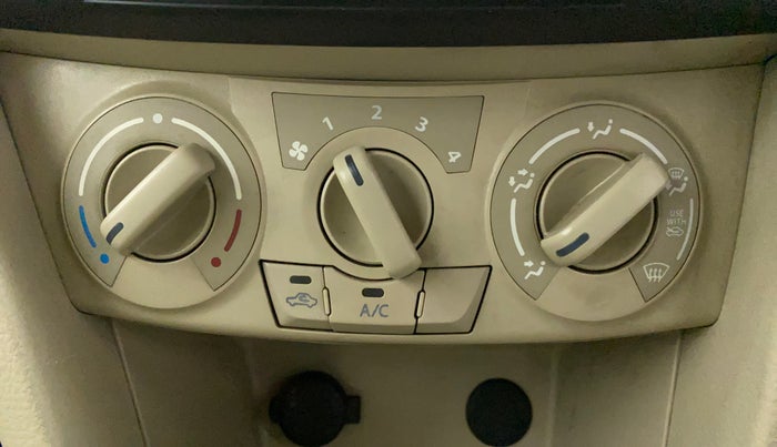 2012 Maruti Swift Dzire VDI, Diesel, Manual, 51,333 km, Dashboard - Air Re-circulation knob is not working