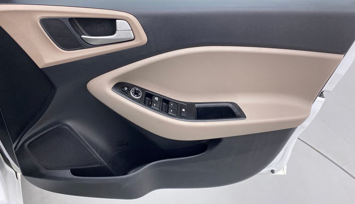 2020 Hyundai Elite i20 1.2 SPORTS PLUS VTVT, Petrol, Manual, 14,509 km, Driver Side Door Panels Control