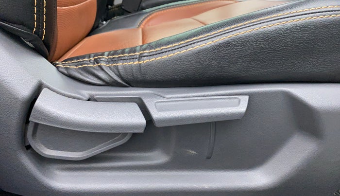 2019 Hyundai GRAND I10 NIOS SPORTZ 1.2 AT, Petrol, Automatic, 21,525 km, Driver Side Adjustment Panel