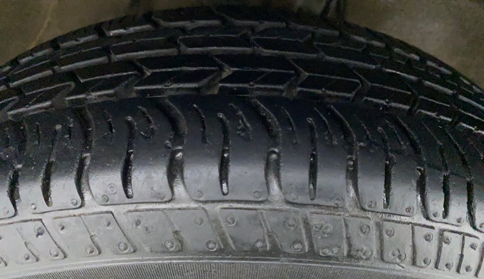 2019 Maruti Alto K10 VXI AMT P, Petrol, Automatic, 11,597 km, Left Front Tyre Tread