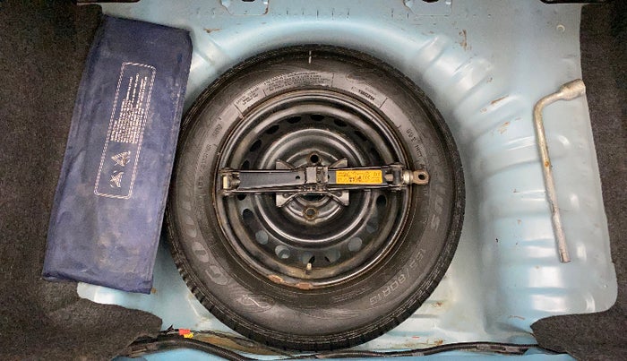 2014 Datsun Go T, Petrol, Manual, 68,735 km, Spare Tyre