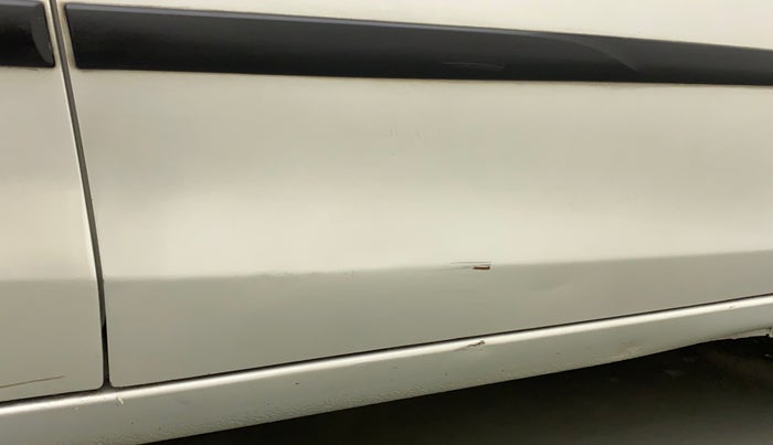 2016 Maruti Celerio ZXI AMT (O), Petrol, Automatic, 1,03,552 km, Driver-side door - Slightly dented