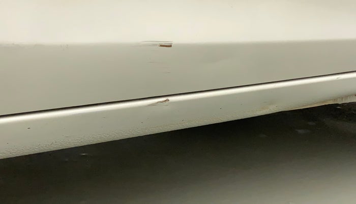 2016 Maruti Celerio ZXI AMT (O), Petrol, Automatic, 1,03,552 km, Right running board - Minor scratches