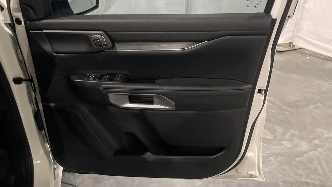 2023 Ford Everest Sport (4WD), Automatic, 28662 km, Speaker View