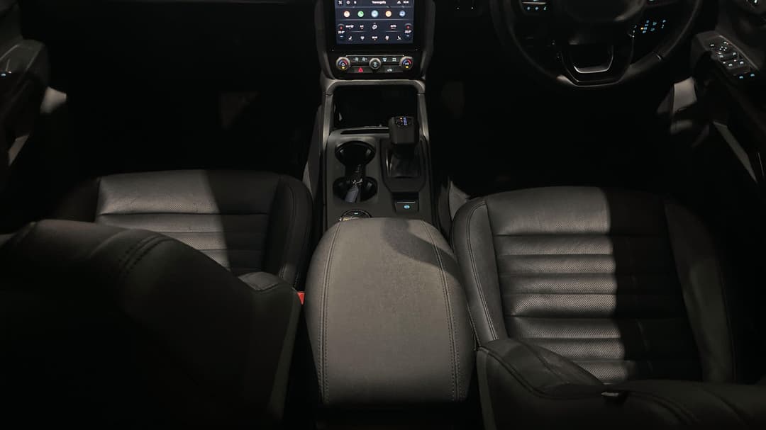 2023 Ford Everest Sport (4WD), Automatic, 28662 km, Center Console