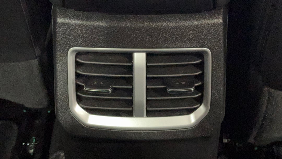 Rear A/C Vent
